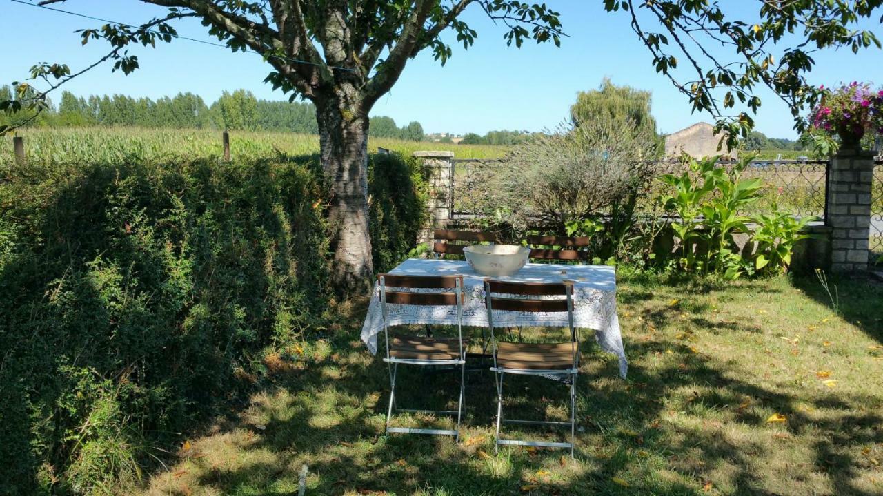 B&B Le Savoir Vivre Bonnes  Esterno foto