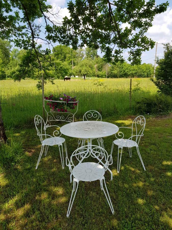 B&B Le Savoir Vivre Bonnes  Esterno foto